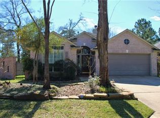 11 E Sienna Pl, The Woodlands, TX 77382