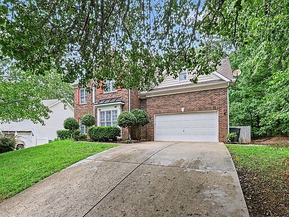 4th image of 2549 Adonis Ct