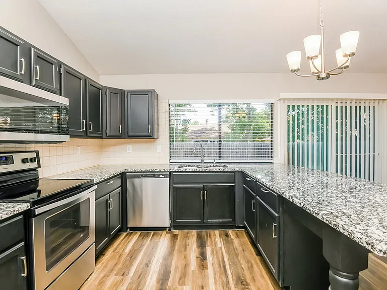 6707 Greenspring Dr — Photo 10
