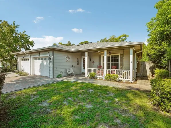 205 PARROTTE COURT, MOUNT DORA, FL 32757