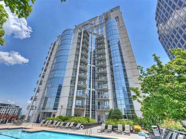 333 W Trade St Unit 1610, Charlotte, NC 28202