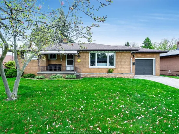 37 Pearl Ave, Leamington, ON N8H 1J5