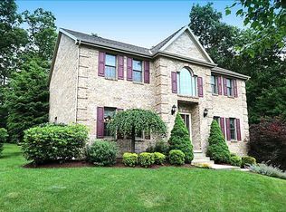 703 Sir Barton Ct, Cranberry Township, PA 16066