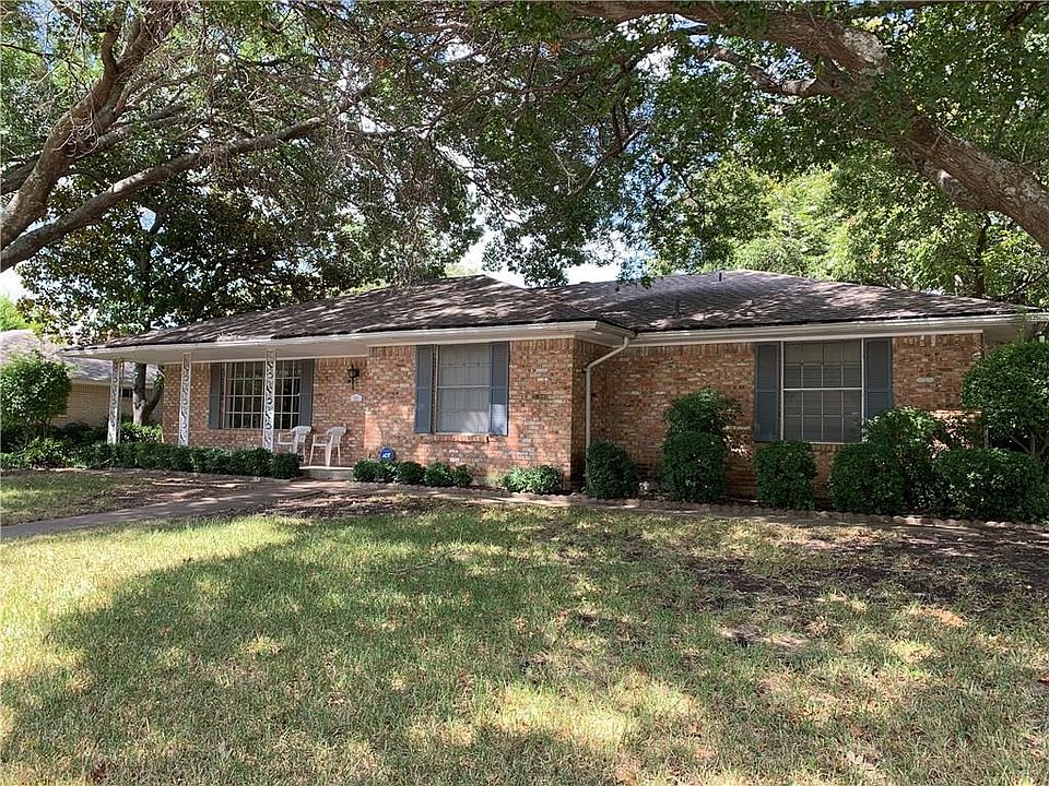 1st image of 123 Mantlebrook Dr