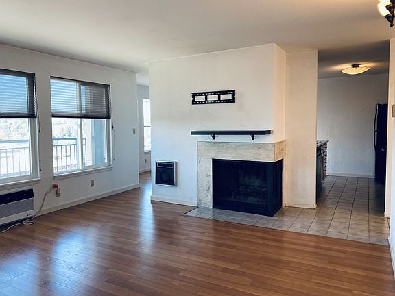 5th image of 1965 12th Ave W #301