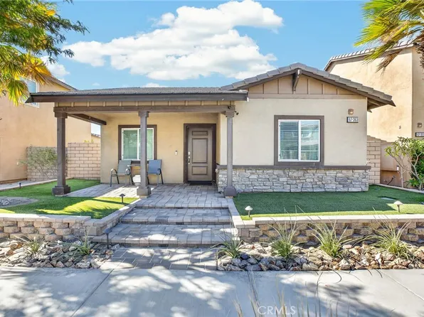 67363 Rio Oso Rd, Cathedral City, CA 92234
