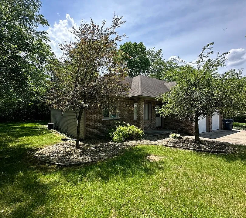 14315-14317 W Heather Ln