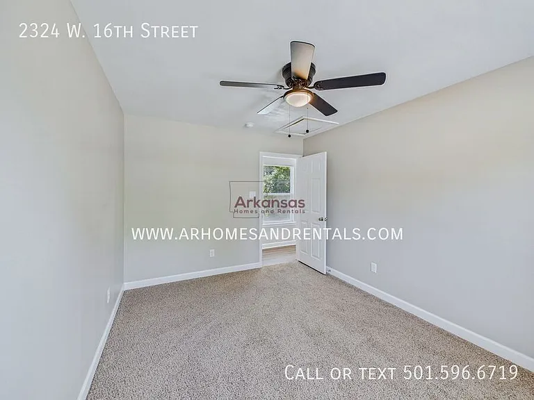 2324 W 16th St — Photo 12