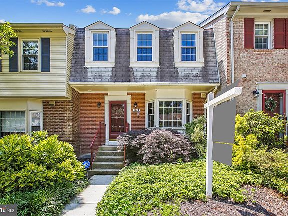 2nd image of 2729 Carter Farm Ct