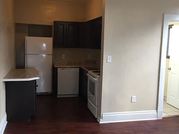4th image of 501 California Ave APT 6A