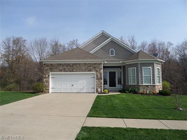 6987 Village Way Dr. Hiram