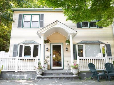 27 Johnston Street, Locust Valley, NY, 11560