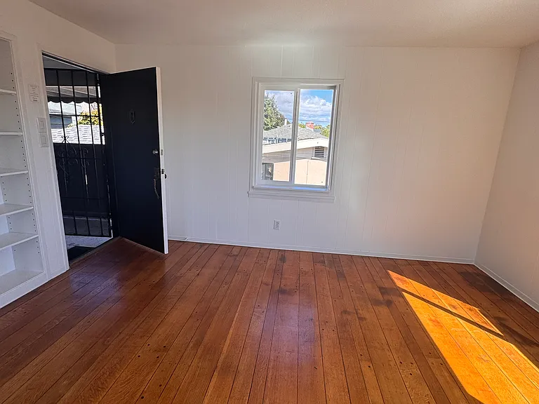 1534 Mariposa St #1534 — Photo 49