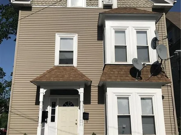 21 Burnett St, Providence, RI 02907