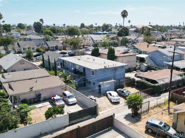 1035 W 107th St, Los Angeles, CA 90044