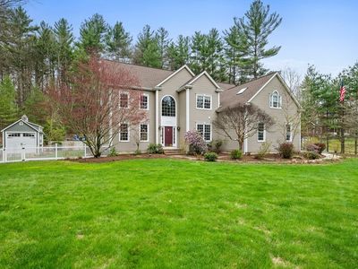 154 South St, Upton, MA, 01568