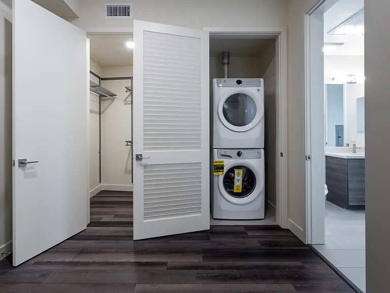 4965 S Centinela Ave #203 — Photo 3