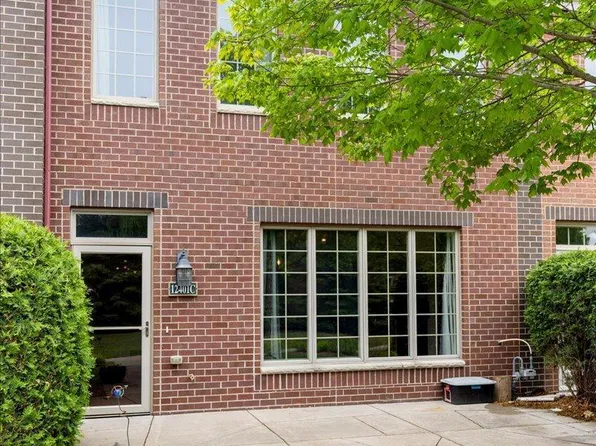 12401 Flanders Ct NE Unit C, Blaine, MN 55449