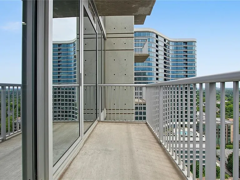 855 Peachtree St NE #1813 — Photo 8