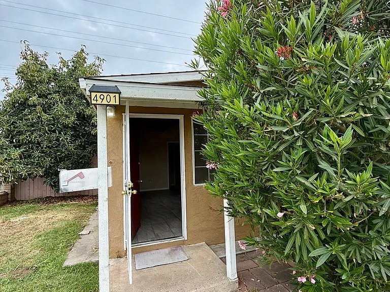 4901 Frink Ave — Photo 35