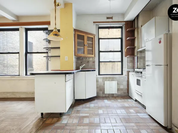 170 West 81st Street image 1 of 6