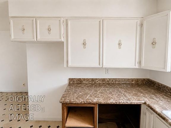 4th image of 400 Longfellow Ave
