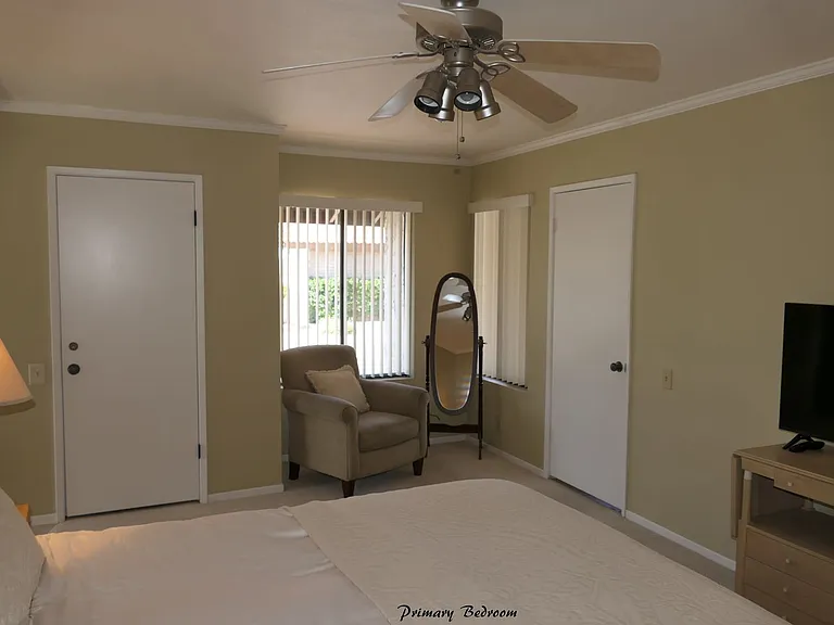 2360 Miramonte Cir W #F — Photo 14