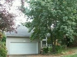 11716 SW 45th Ave, Portland, OR 97219