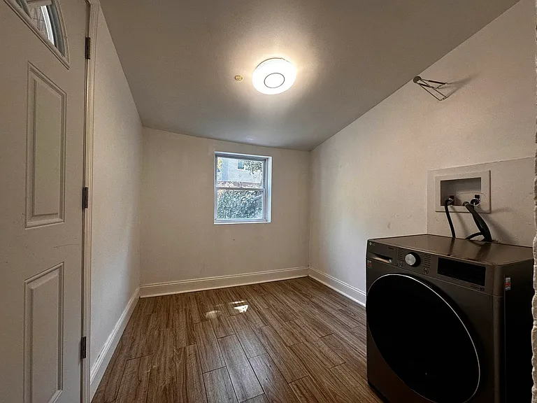 144 Macon St #GROUND-FL — Photo 19