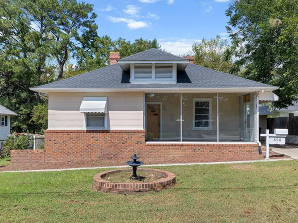 302 W East St, Erwin, NC 28339