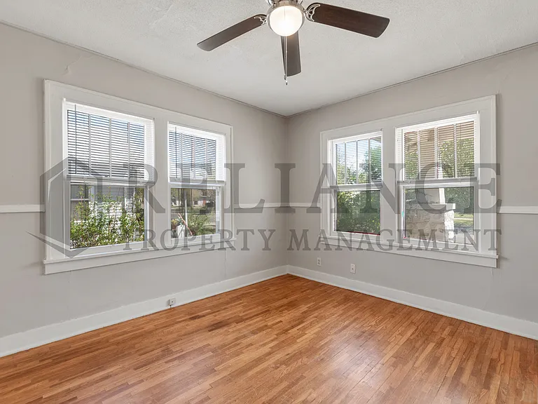 129 N Meridian Ave — Photo 8
