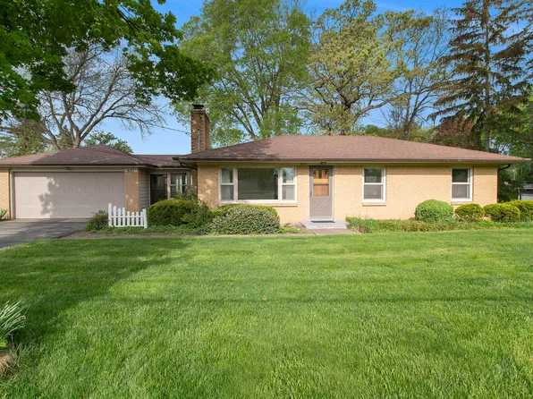 671 Oakhurst Ave NW, Grand Rapids, MI 49504