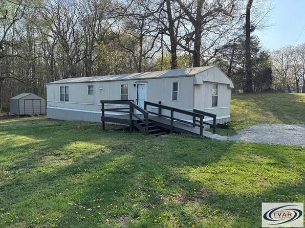 137 Cowells Chapel Rd, Camden, TN 38320