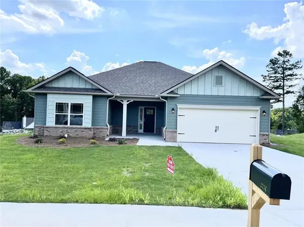 2234 Remington Dr, Commerce, GA 30529