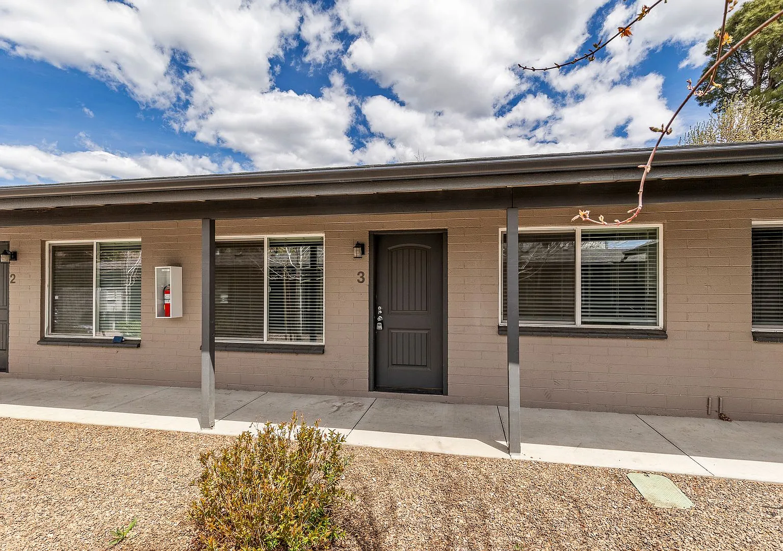 Beautiful Flagstaff Property. Newly Remodeled! — Photo 1