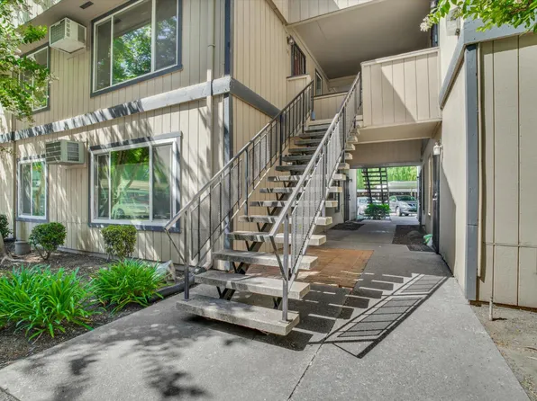 6724 Plymouth Rd APT 90, Stockton, CA 95207