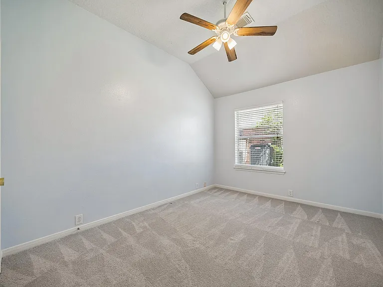 1314 Deerbrook Dr — Photo 19