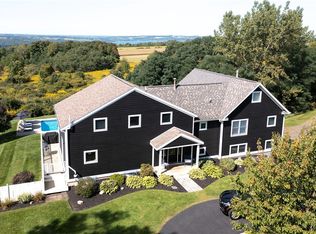 1541 E Lake Rd, Skaneateles, NY 13152