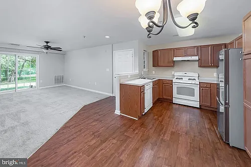 1122 Tristram Cir #1122 Photo 1