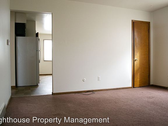 2nd image of 5788 Christie Ave SE
