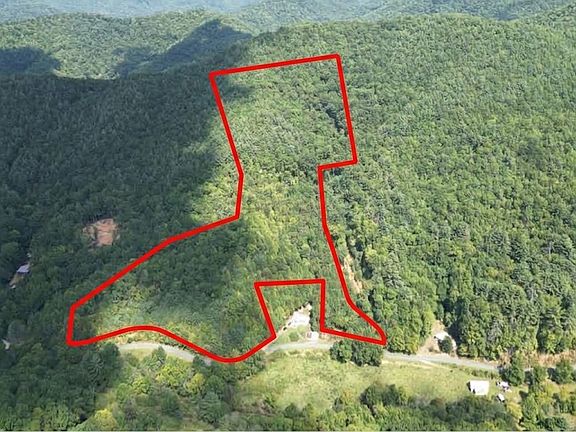 3rd image of 1631 Beech Creek Road