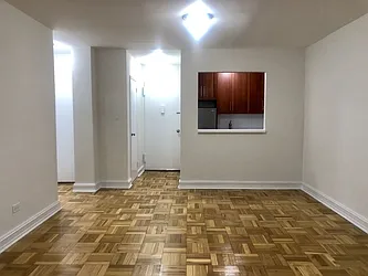 Rented by Urban Real Estate Inc