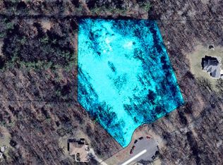 E Blackwood Ct, Midland, MI 48642