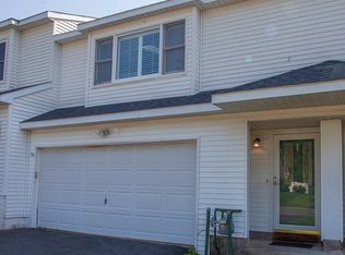 8218 Vicksburg Pl, Baldwinsville, NY 13027