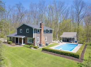 7955 Deerbrook Dr, Novelty, OH 44072
