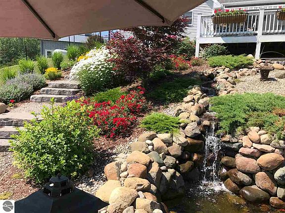 3rd image of 5821 Wrenwood Way