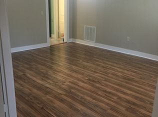 1206 Holly St, Jonesboro, AR 72401