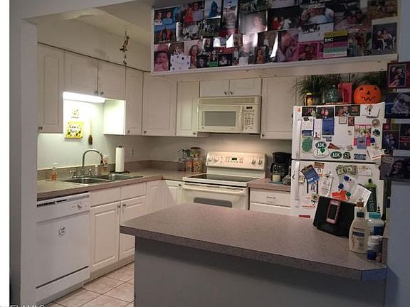 5th image of 6182 Principia Dr #1