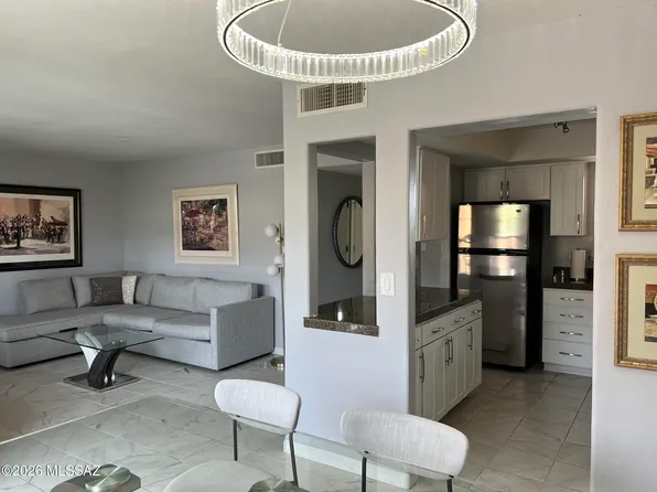 6651 N Campbell Ave APT 217, Tucson, AZ 85718