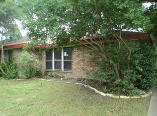 3038 Modella Ave, Dallas, TX 75229